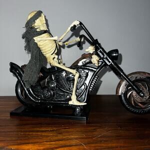 Dan-Dee INT'L 2006 Animated Skeleton Reaper Motorcyclist Halloween Decoration